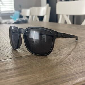 Oakley Enduro, Grey Lens